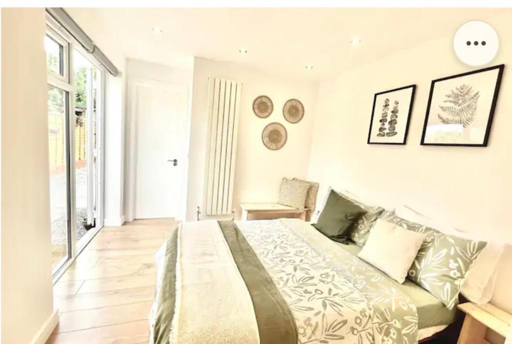Stunning 1 Bedroom And Double Sofa Bed Near Train Station Саутгемптон Экстерьер фото